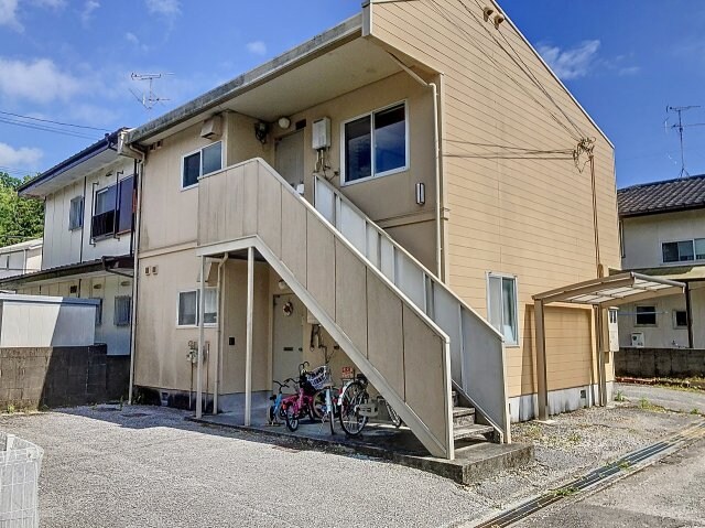 物件外観写真1　(現況と異なる部分は現況を優先いたします。)