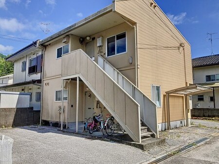 岡江ハイツ B棟外観写真