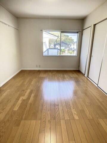 物件内観写真9　(2023年4月撮影　現況が相違する場合は現況を優先致します。)