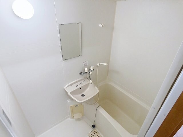 物件内観写真5　(2025年7月撮影※現況を優先します。)