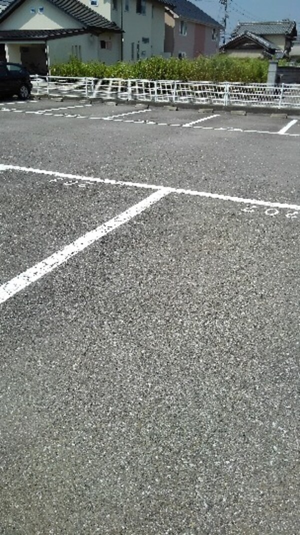 駐車場(駐車場)