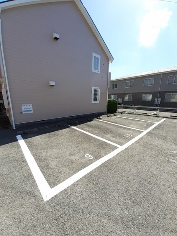 駐車場(駐車場)