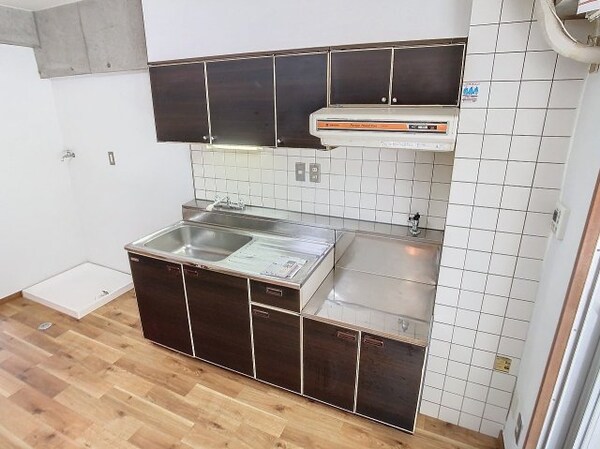 キッチン(2024年5月撮影※現況を優先致します。)
