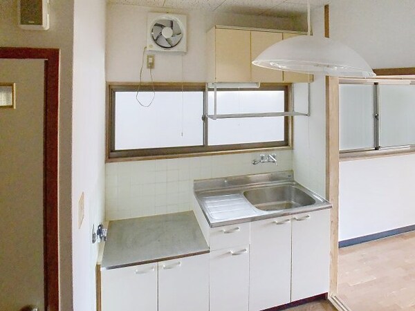 キッチン(2025年6月撮影※現況を優先致します。)