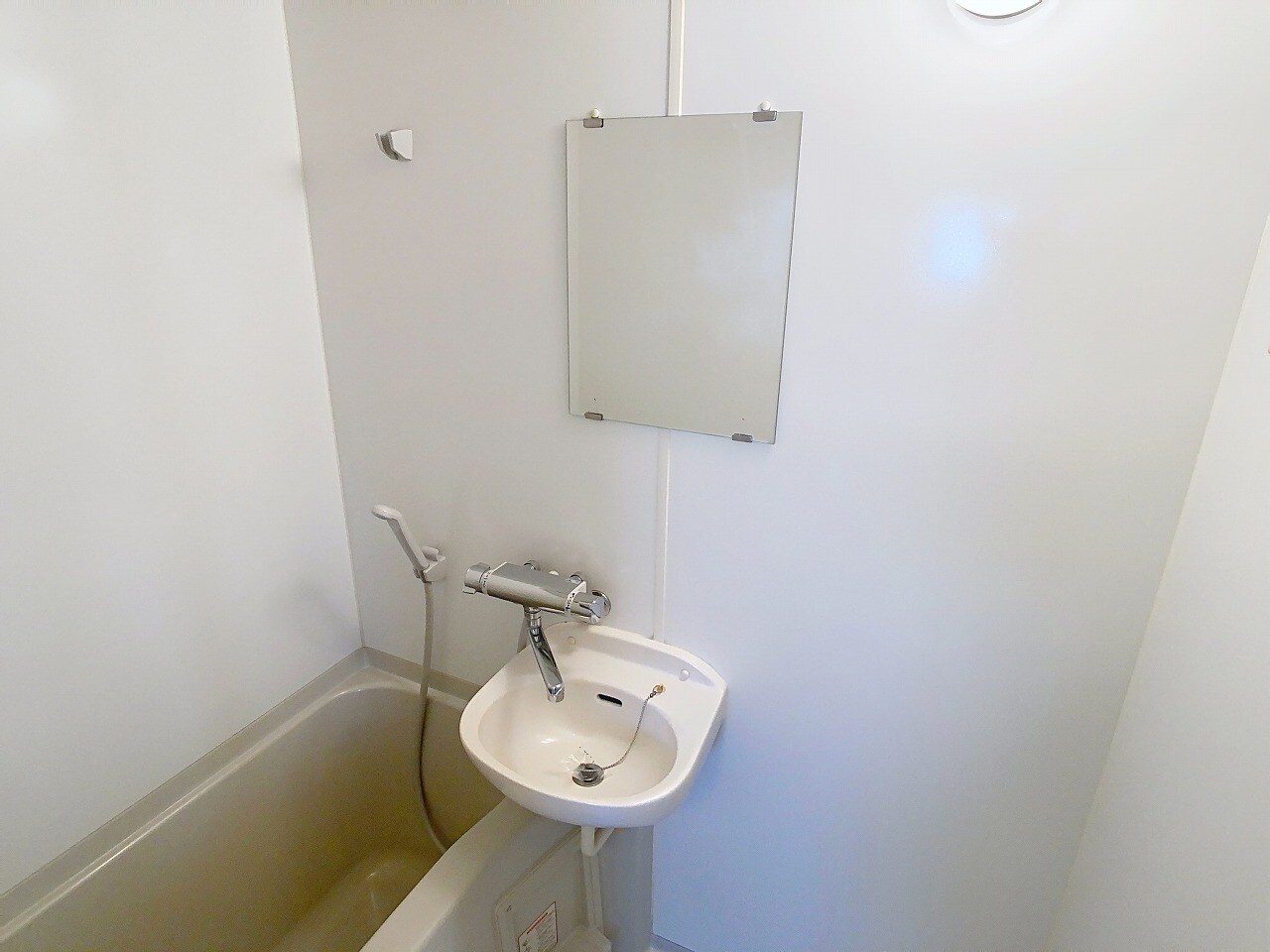 物件内観写真8　(2025年10月撮影※現況を優先します。)