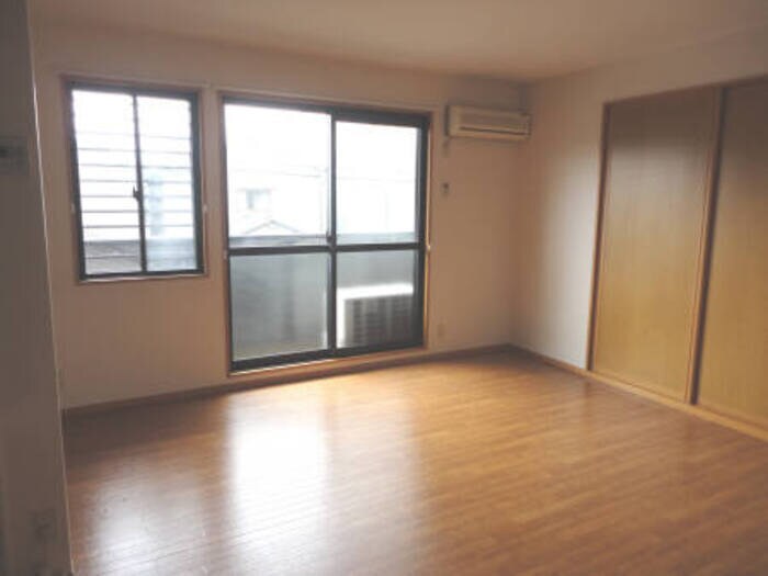 物件内観写真2　(202 LDK)