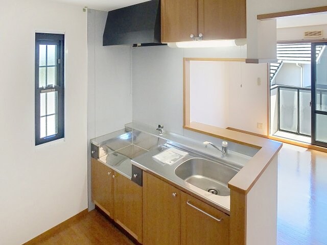 物件内観写真3　(現況が相違する場合は現況を優先致します。2025年9月撮影。)