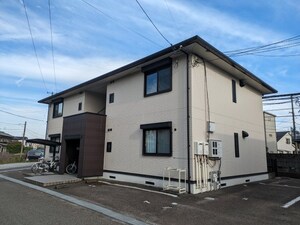 フローラ四月田 A棟外観写真