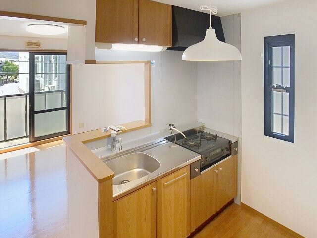 物件内観写真3　(現況が相違する場合は現況を優先致します。2025年9月撮影。)