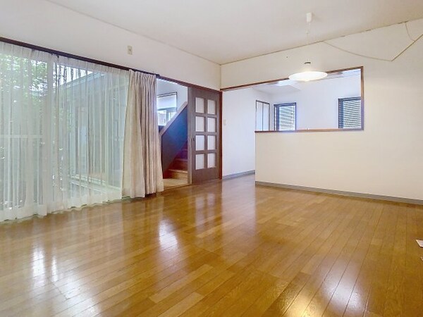 居室(2025年6月撮影※現況を優先致します。)