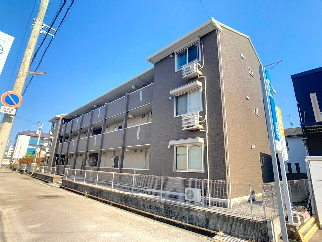 物件外観写真1　(2025年4月撮影)