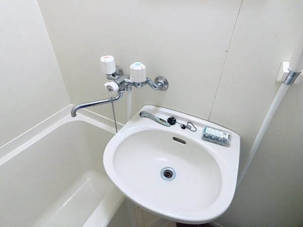 洗面・脱衣所(2025年2月撮影※現況を優先致します。)