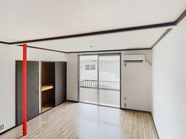 物件内観写真2　(現況を優先します。（撮影時期：2024年7月）)