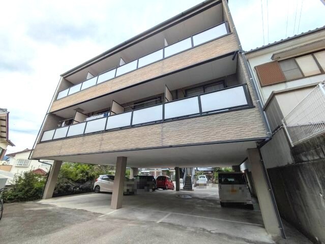 外観(現況が相違する場合は現況を優先致します。)