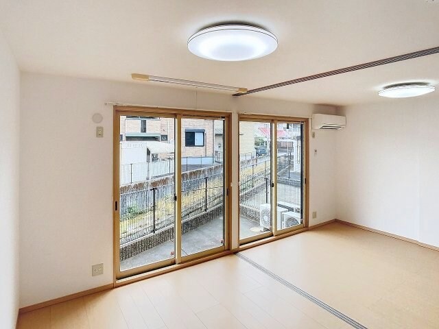 物件内観写真2　(2025年1月撮影)