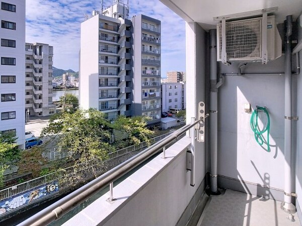 バルコニー(2025年10月撮影※現況を優先します。)