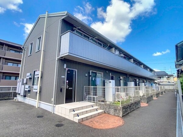 外観(2025年7月撮影)