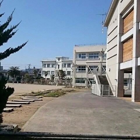 高知市立潮江東小学校