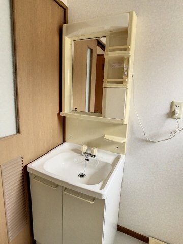 物件内観写真6　(2023年11月撮影)