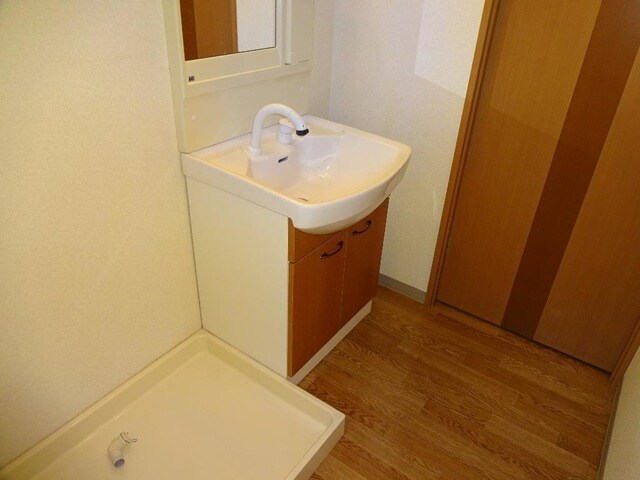 物件内観写真6　(洗面)