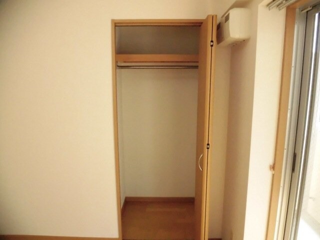 物件内観写真6　(現況が相違する場合は現況を優先致します。)