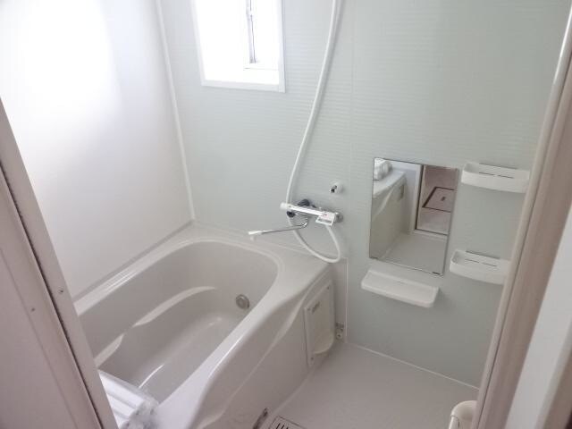 物件内観写真4　(バス／シャワールーム等)