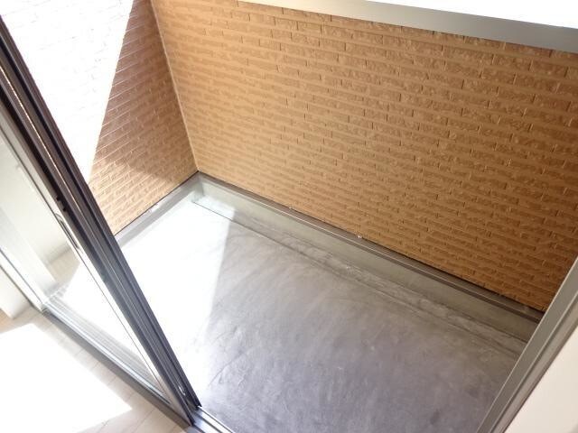 物件内観写真15　(ベランダ)