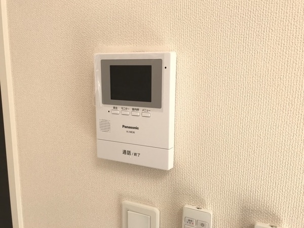 セキュリティ(カメラ付インターホン)