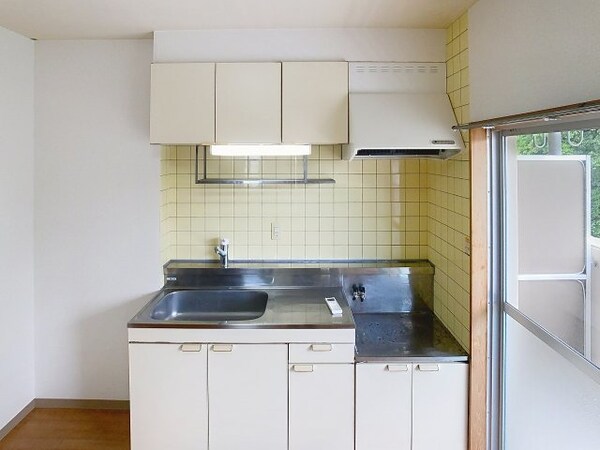 キッチン(2025年5月撮影※現況を優先致します。)