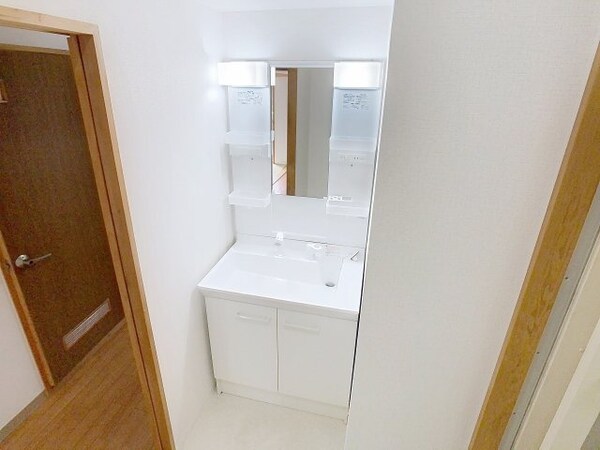 洗面・脱衣所(2025年5月撮影※現況を優先致します。)