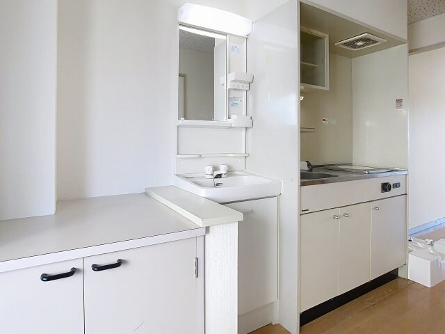 物件内観写真5　(2025年9月撮影※現況を優先します。)