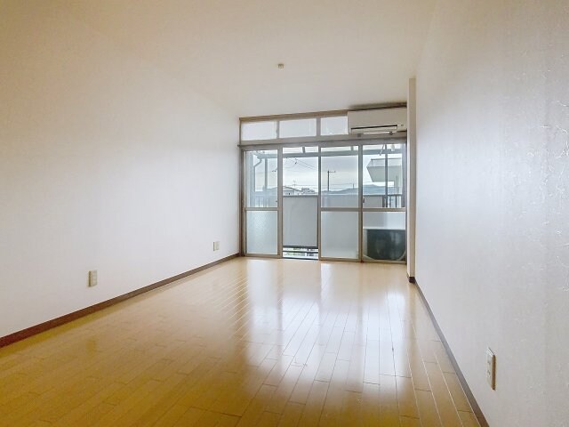 物件内観写真7　(2025年4月撮影)