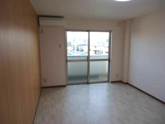 物件内観写真4　(ﾘﾋﾞﾝｸﾞⅡ)