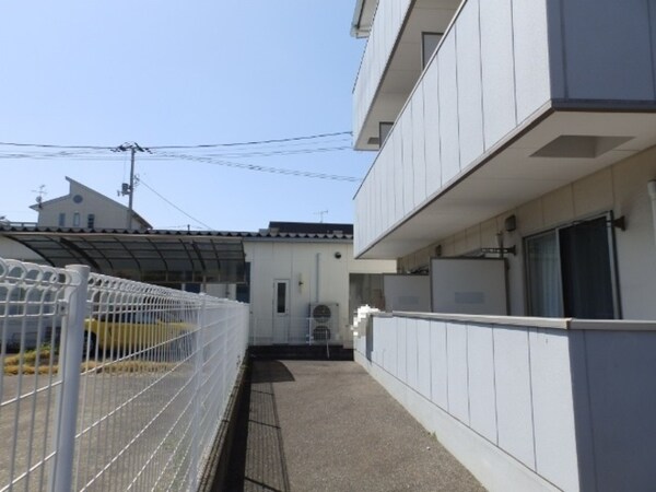 バルコニー(南側（バルコニー側）)