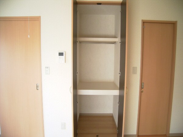 収納(参考写真です(202)現況を優先致します。)