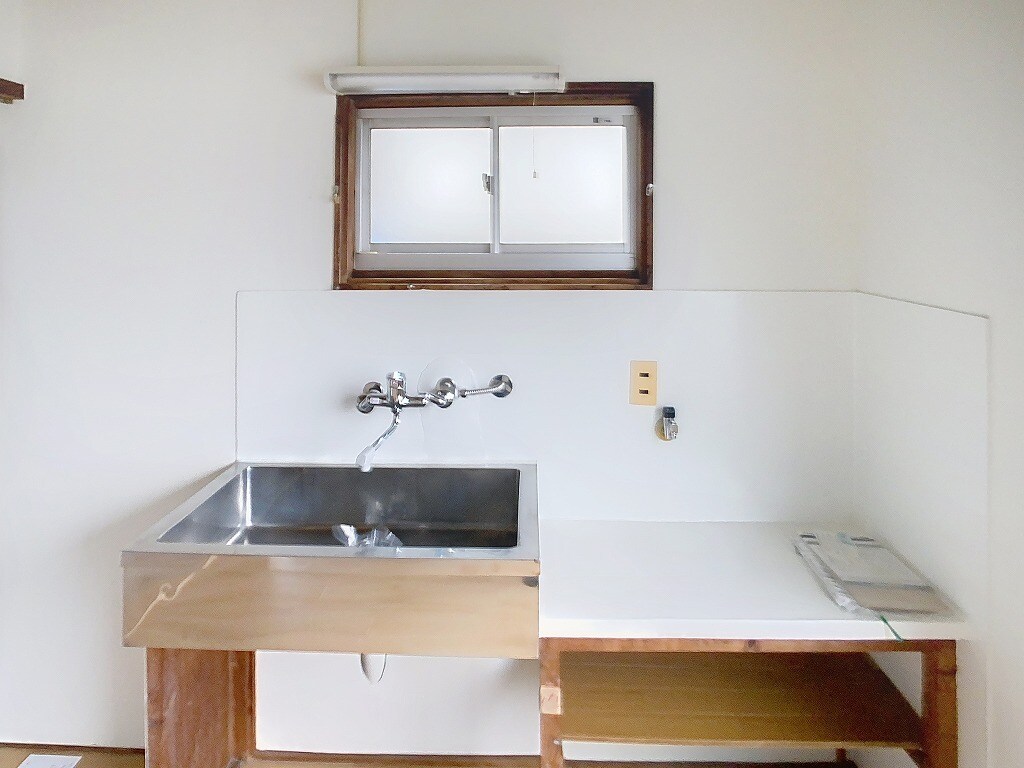 物件内観写真2　(2025年1月撮影※現況を優先致します。)