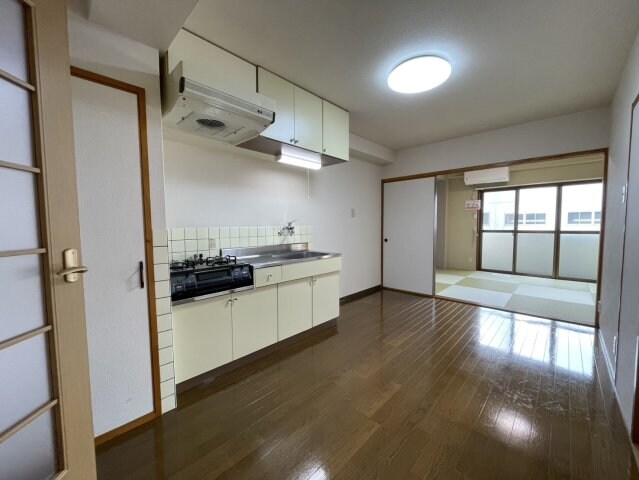 物件内観写真3　(2025年12月撮影)