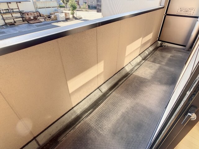 物件内観写真12　(2階別室の参考写真です。現況を優先します。（205）)