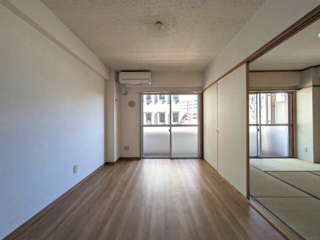 物件内観写真3　(2025年10月撮影※現況を優先します。)