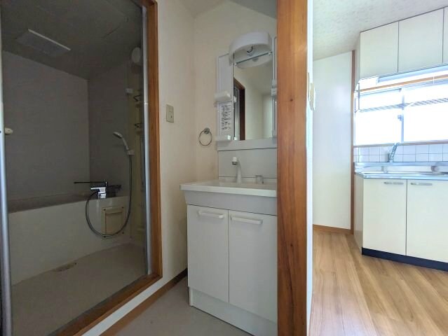 物件内観写真5　(2025年10月撮影※現況を優先します。)