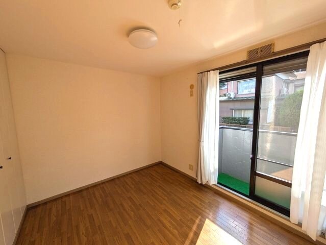 物件内観写真2　(2025年10月撮影)