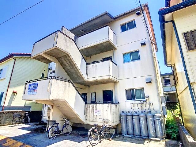 物件外観写真1　(2024年6月撮影)