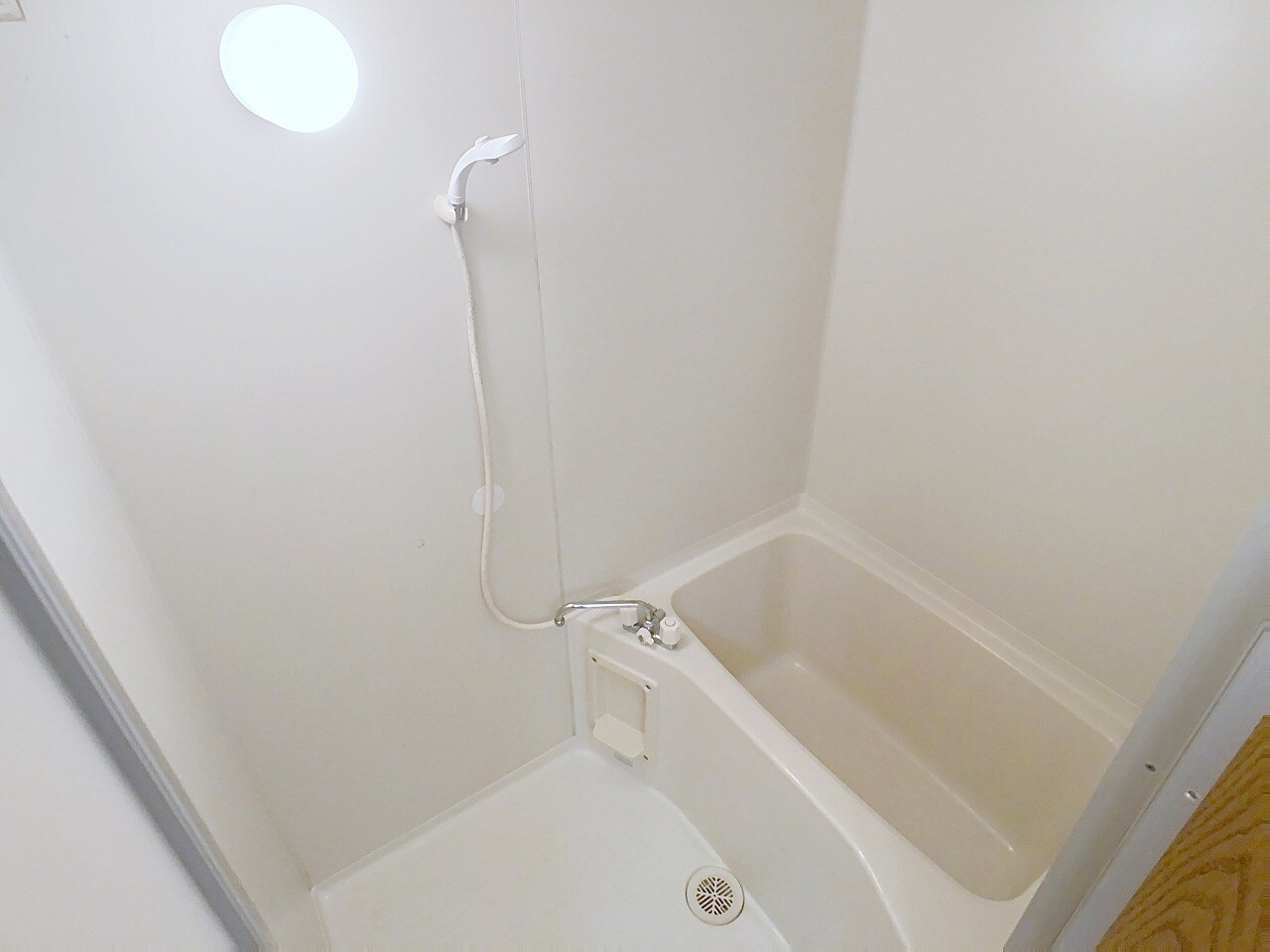 物件内観写真5　(2025年10月撮影)