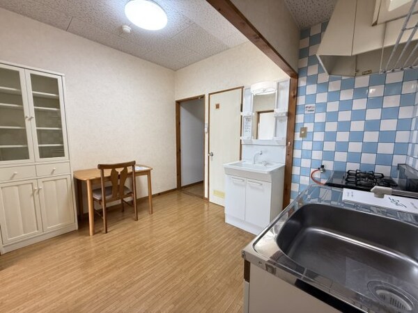 居室(2025年6月撮影※現況を優先致します。)
