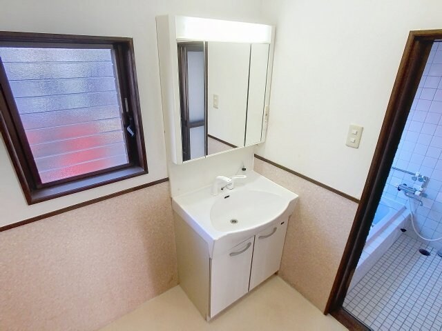 物件内観写真6　(2025年11月撮影※現況を優先します)