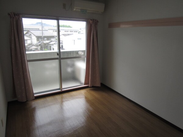 内装他(3階別室の参考写真です。現況を優先します。(304))