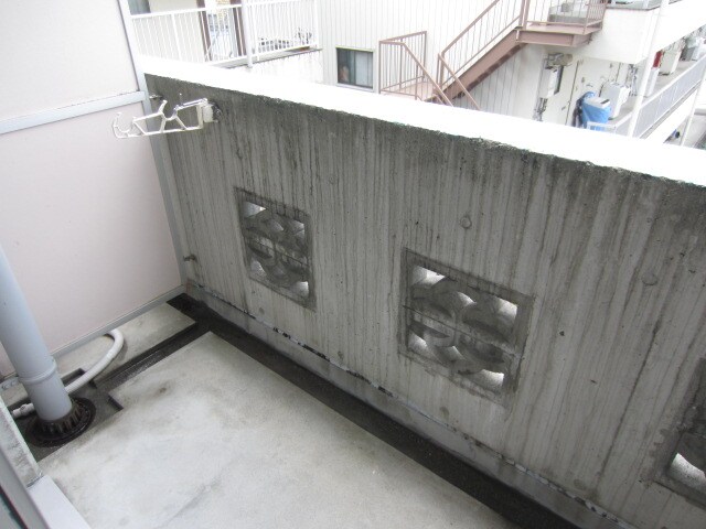 物件内観写真10　(3階別室の参考写真です。現況を優先します。(304))