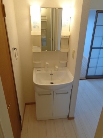 物件内観写真7　(Ｂ205 洗髪洗面化粧台)