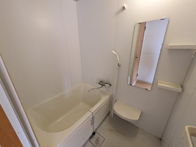 物件内観写真5　(2025年12月撮影※現況を優先します)