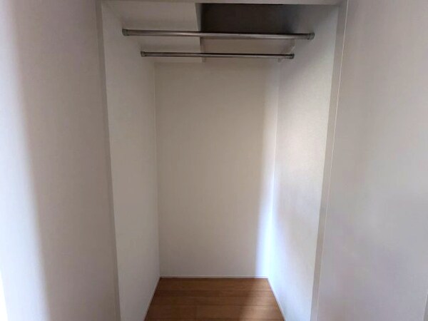 収納(現況が相違する場合は現況を優先致します。2024年12月撮影)